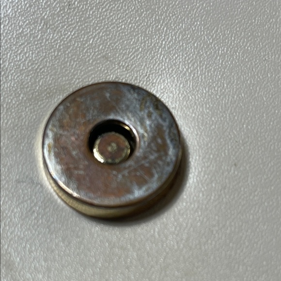 Micheal Korrs Jade Large Tri-Color Leather Crossbody Bag With Gold Tone Chain - Picture 13 of 15